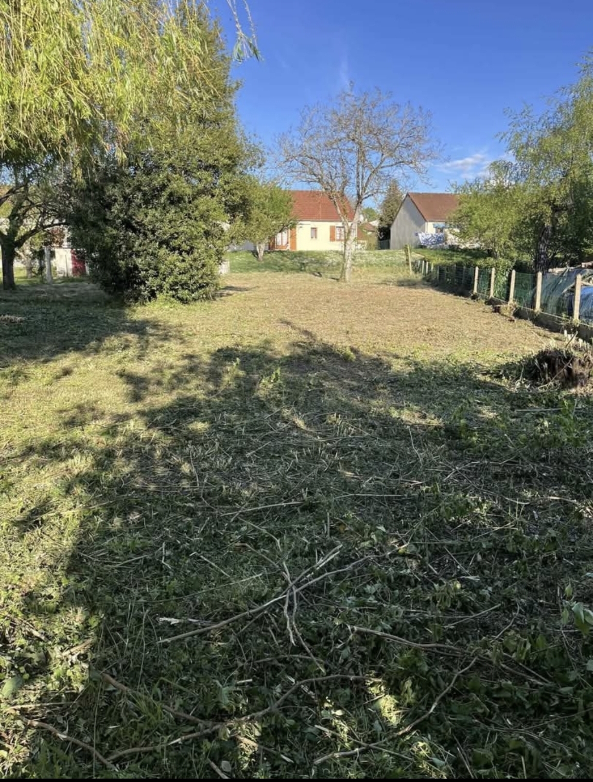 Terrain constructible pour 2 lots